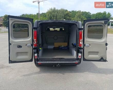 Черный Опель Виваро, объемом двигателя 2.5 л и пробегом 392 тыс. км за 13400 $, фото 28 на Automoto.ua