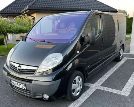 Чорний Опель Віваро, об'ємом двигуна 2 л та пробігом 165 тис. км за 7800 $, фото 8 на Automoto.ua