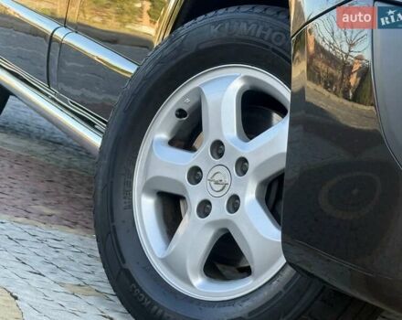 Черный Опель Виваро, объемом двигателя 2 л и пробегом 198 тыс. км за 13950 $, фото 8 на Automoto.ua