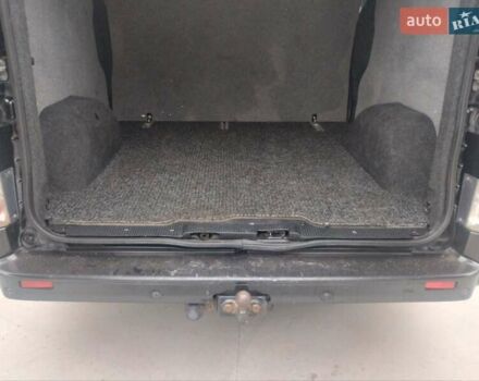Черный Опель Виваро, объемом двигателя 2 л и пробегом 220 тыс. км за 13600 $, фото 24 на Automoto.ua