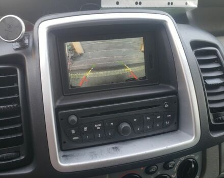 Черный Опель Виваро, объемом двигателя 2.5 л и пробегом 390 тыс. км за 12500 $, фото 2 на Automoto.ua