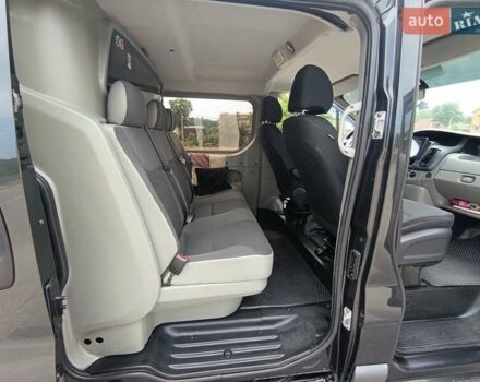 Черный Опель Виваро, объемом двигателя 2.5 л и пробегом 392 тыс. км за 13400 $, фото 19 на Automoto.ua