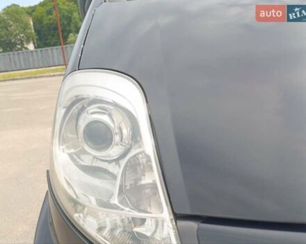 Черный Опель Виваро, объемом двигателя 2.5 л и пробегом 392 тыс. км за 13400 $, фото 10 на Automoto.ua