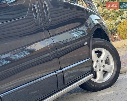 Черный Опель Виваро, объемом двигателя 2 л и пробегом 198 тыс. км за 13950 $, фото 35 на Automoto.ua