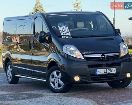 Черный Опель Виваро, объемом двигателя 2 л и пробегом 198 тыс. км за 13950 $, фото 2 на Automoto.ua
