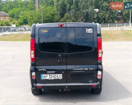 Черный Опель Виваро, объемом двигателя 2.5 л и пробегом 392 тыс. км за 13400 $, фото 9 на Automoto.ua