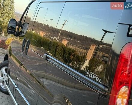 Черный Опель Виваро, объемом двигателя 2 л и пробегом 198 тыс. км за 13950 $, фото 42 на Automoto.ua