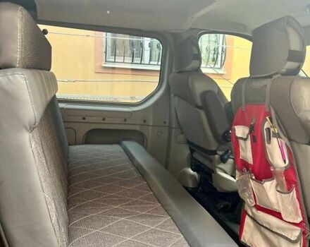 Чорний Опель Віваро, об'ємом двигуна 2.46 л та пробігом 286 тис. км за 12999 $, фото 11 на Automoto.ua