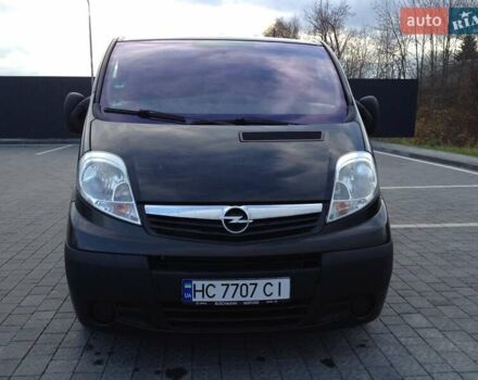 Черный Опель Виваро, объемом двигателя 2 л и пробегом 250 тыс. км за 14200 $, фото 8 на Automoto.ua