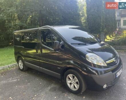 Чорний Опель Віваро, об'ємом двигуна 2 л та пробігом 415 тис. км за 13500 $, фото 2 на Automoto.ua