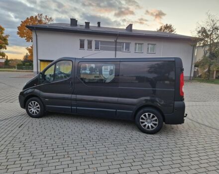 Черный Опель Виваро, объемом двигателя 2 л и пробегом 332 тыс. км за 8800 $, фото 6 на Automoto.ua