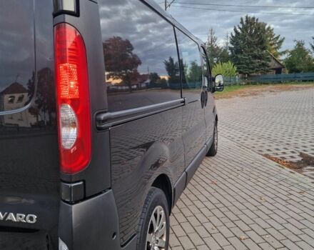 Черный Опель Виваро, объемом двигателя 2 л и пробегом 332 тыс. км за 8800 $, фото 4 на Automoto.ua