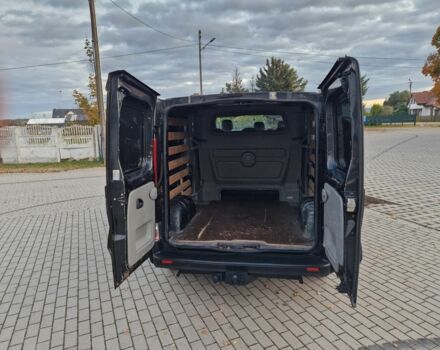 Черный Опель Виваро, объемом двигателя 2 л и пробегом 332 тыс. км за 8800 $, фото 10 на Automoto.ua