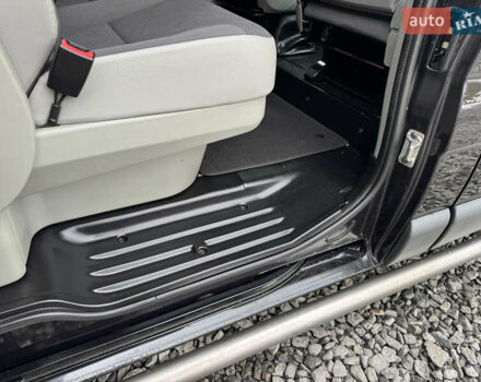 Черный Опель Виваро, объемом двигателя 2 л и пробегом 267 тыс. км за 14900 $, фото 39 на Automoto.ua