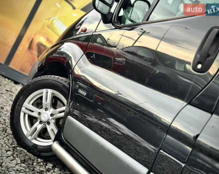 Черный Опель Виваро, объемом двигателя 2 л и пробегом 267 тыс. км за 14900 $, фото 23 на Automoto.ua