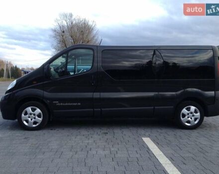 Черный Опель Виваро, объемом двигателя 2 л и пробегом 250 тыс. км за 14200 $, фото 2 на Automoto.ua