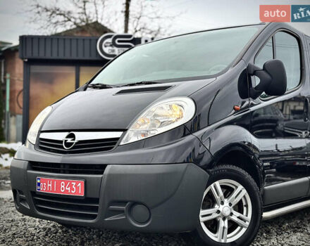 Черный Опель Виваро, объемом двигателя 2 л и пробегом 267 тыс. км за 14900 $, фото 8 на Automoto.ua