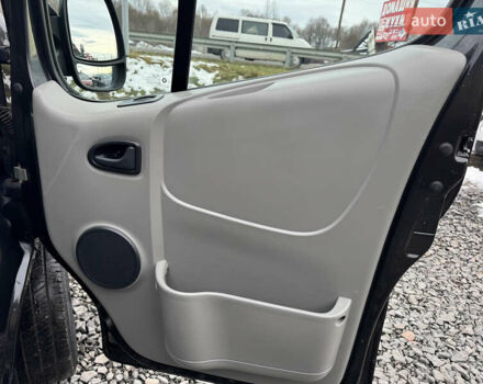 Черный Опель Виваро, объемом двигателя 2 л и пробегом 267 тыс. км за 14900 $, фото 34 на Automoto.ua