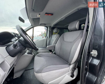 Черный Опель Виваро, объемом двигателя 2 л и пробегом 267 тыс. км за 14900 $, фото 45 на Automoto.ua