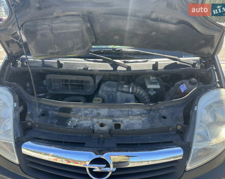 Черный Опель Виваро, объемом двигателя 2 л и пробегом 348 тыс. км за 13500 $, фото 55 на Automoto.ua