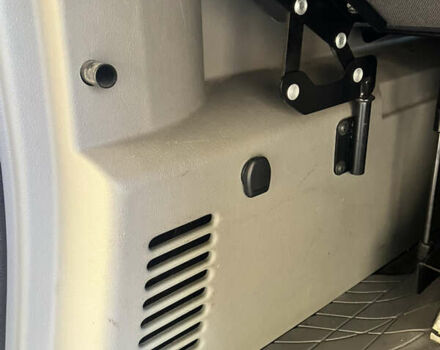 Черный Опель Виваро, объемом двигателя 2 л и пробегом 223 тыс. км за 16500 $, фото 24 на Automoto.ua