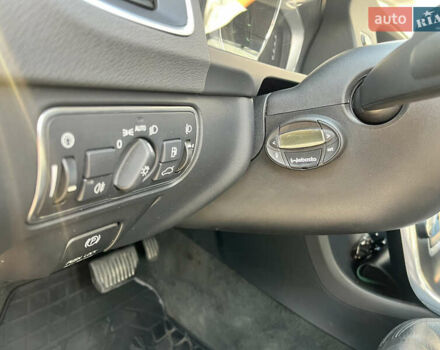 Черный Опель Виваро, объемом двигателя 2 л и пробегом 223 тыс. км за 16500 $, фото 20 на Automoto.ua