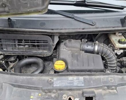 Чорний Опель Віваро, об'ємом двигуна 2 л та пробігом 247 тис. км за 15300 $, фото 10 на Automoto.ua