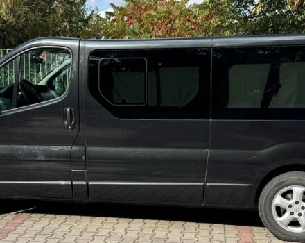 Чорний Опель Віваро, об'ємом двигуна 2 л та пробігом 166 тис. км за 8200 $, фото 9 на Automoto.ua