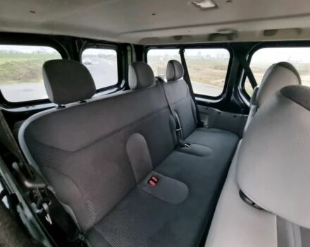 Чорний Опель Віваро, об'ємом двигуна 2 л та пробігом 201 тис. км за 8600 $, фото 12 на Automoto.ua