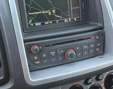 Черный Опель Виваро, объемом двигателя 2 л и пробегом 186 тыс. км за 8800 $, фото 13 на Automoto.ua