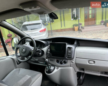 Черный Опель Виваро, объемом двигателя 2 л и пробегом 316 тыс. км за 14950 $, фото 18 на Automoto.ua