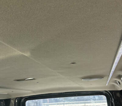 Черный Опель Виваро, объемом двигателя 2 л и пробегом 348 тыс. км за 13500 $, фото 2 на Automoto.ua