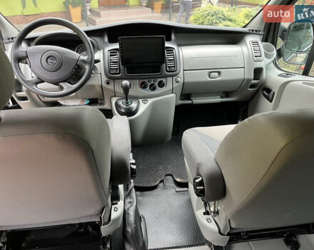 Черный Опель Виваро, объемом двигателя 2 л и пробегом 316 тыс. км за 14950 $, фото 14 на Automoto.ua