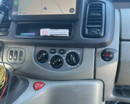 Черный Опель Виваро, объемом двигателя 2 л и пробегом 348 тыс. км за 13500 $, фото 22 на Automoto.ua