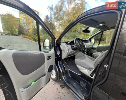 Черный Опель Виваро, объемом двигателя 2 л и пробегом 223 тыс. км за 16500 $, фото 7 на Automoto.ua