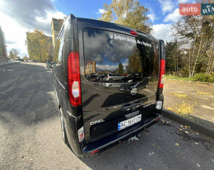 Черный Опель Виваро, объемом двигателя 2 л и пробегом 223 тыс. км за 16500 $, фото 3 на Automoto.ua