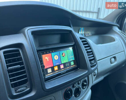 Опель Виваро 2013 в Василькове на Automoto.ua Черный Опель Виваро, объемом двигателя 2 л и пробегом 230 тыс. км за 8000 $, фото 9 на Automoto.ua