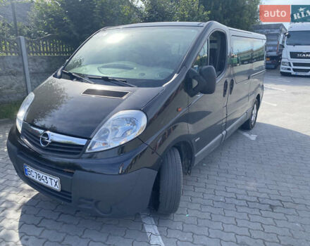 Черный Опель Виваро, объемом двигателя 2 л и пробегом 279 тыс. км за 13000 $, фото 1 на Automoto.ua