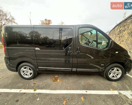 Черный Опель Виваро, объемом двигателя 2 л и пробегом 223 тыс. км за 16500 $, фото 6 на Automoto.ua