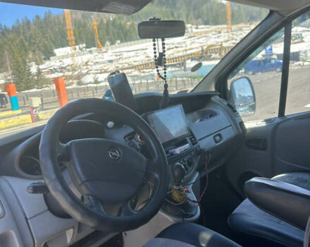 Черный Опель Виваро, объемом двигателя 2 л и пробегом 348 тыс. км за 13500 $, фото 26 на Automoto.ua