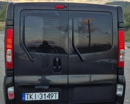 Черный Опель Виваро, объемом двигателя 2 л и пробегом 186 тыс. км за 8800 $, фото 7 на Automoto.ua