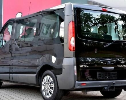 Черный Опель Виваро, объемом двигателя 2 л и пробегом 215 тыс. км за 8500 $, фото 6 на Automoto.ua