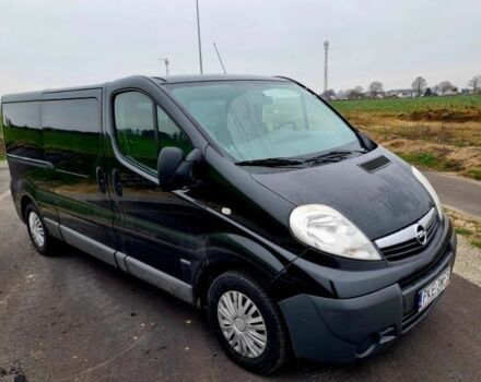 Чорний Опель Віваро, об'ємом двигуна 2 л та пробігом 201 тис. км за 8600 $, фото 3 на Automoto.ua