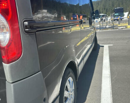 Черный Опель Виваро, объемом двигателя 2 л и пробегом 348 тыс. км за 13500 $, фото 11 на Automoto.ua