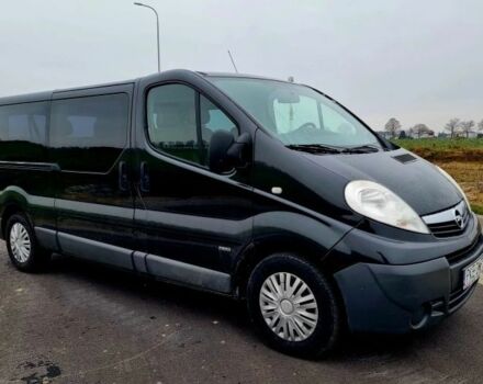 Чорний Опель Віваро, об'ємом двигуна 2 л та пробігом 201 тис. км за 8600 $, фото 1 на Automoto.ua