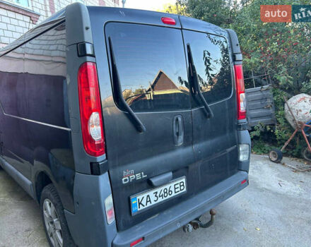Опель Виваро 2013 в Василькове на Automoto.ua Черный Опель Виваро, объемом двигателя 2 л и пробегом 230 тыс. км за 8000 $, фото 2 на Automoto.ua