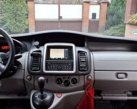 Чорний Опель Віваро, об'ємом двигуна 2 л та пробігом 247 тис. км за 15300 $, фото 20 на Automoto.ua