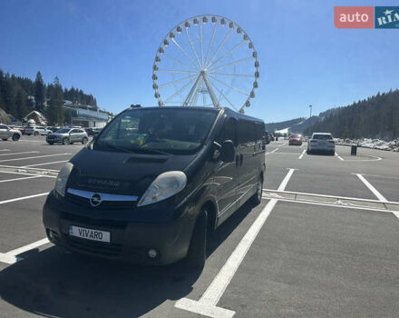 Черный Опель Виваро, объемом двигателя 2 л и пробегом 348 тыс. км за 13500 $, фото 6 на Automoto.ua