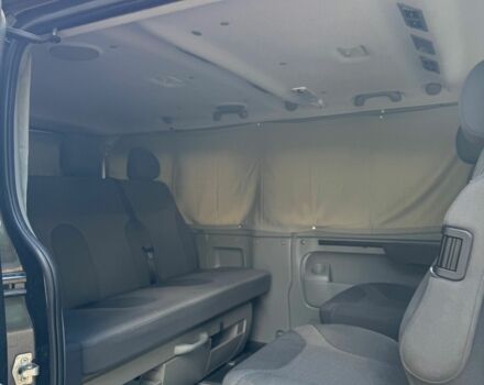 Чорний Опель Віваро, об'ємом двигуна 2 л та пробігом 166 тис. км за 8200 $, фото 13 на Automoto.ua