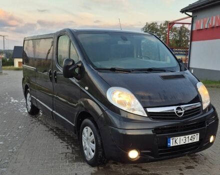Черный Опель Виваро, объемом двигателя 2 л и пробегом 186 тыс. км за 8800 $, фото 1 на Automoto.ua
